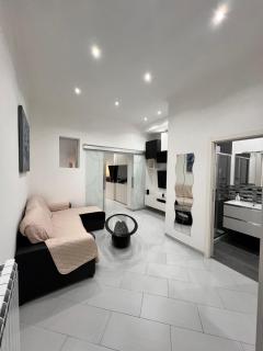 Napoli inn station - 0