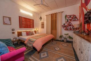 The Autumn Home - Cafe & Homestay - Bīr - 9