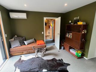 Lake Hawea Haven - Lake Hawea Holiday Home - 4