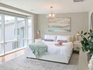 Downtown Luxury - 10 Beds & Free Parking - Nashville - 1