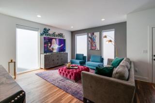 Dolly's Big House - 18 Beds Skydeck Views - Nashville - 9