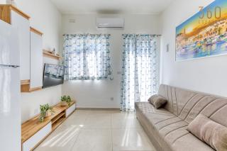 Beautiful 2BR Penthouse with Private Terrace & BBQ by 360 Estates - 7