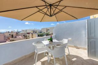 Beautiful 2BR Penthouse with Private Terrace & BBQ by 360 Estates - 6