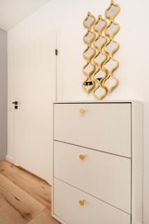 Platon Modern Studios by BookingHost - 2