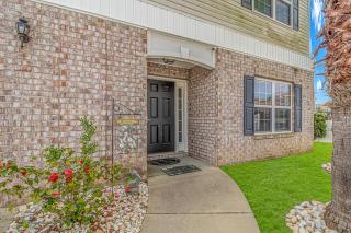 Spacious 4 Bedroom House-2 Blocks From the Ocean-2185 Sanibel Court! - Myrtle Beach - 6