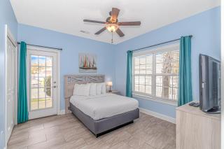 Spacious 4 Bedroom House-2 Blocks From the Ocean-2185 Sanibel Court! - Myrtle Beach - 4