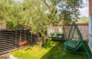 2 Bedroom Stunning Home In Desne - Desne - 4