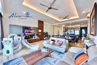 TheShore LUXURY 4+1BR Penthouse/8-12pax/Pool Table/DirectToMall/Jonker 10min - Malaca - 9