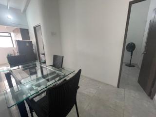Céntrico apartamento y bien ubicado en Laureles Apto 402 - 8