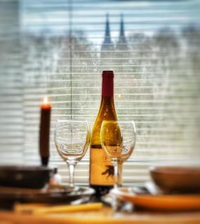 DOMspitzen-BLICK, cooles 2 Zimmer Apt mit Indoor-Swimmingpool auf dem Dach, Küche und Smart-TV - Colonia - 9