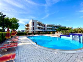 Residence Aurora Park-Carraro Immobiliare Jesolo-Family Apartments - Lido di Jesolo - 0
