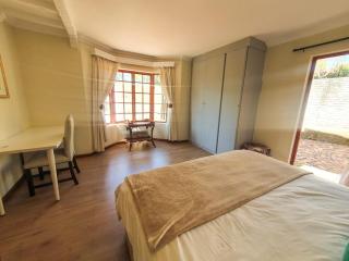 400 ON Delphinus - Pretoria - 3