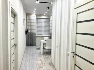 Central apartment (10 min walk to the sea) - Odesa - 3