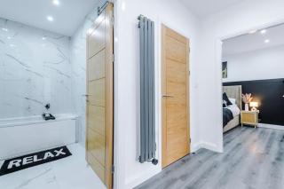 Heart of Didsbury Luxury 2 Bed Apartment by HASS HAUS - 8