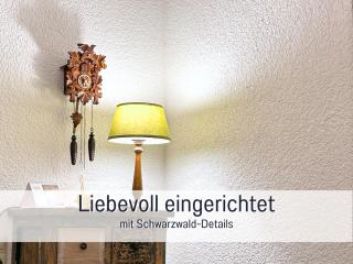 NATURVERLIEBT ideal für Familien direkt an Wanderwegen Sauna im Haus Spielzimmer Tiefgarage E-Ladestation - 1
