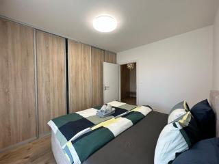 Novozariadený apartmán pri Starom moste - Bratislava - 6