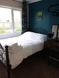 Westwood Drive - Treharris - 7