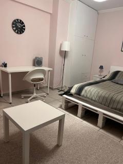 Cozy Apartment in Neos Kosmos - Athens - 7