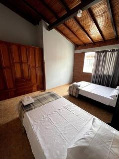 Casa amplia, en lugar tranquilo - San Gil - 9