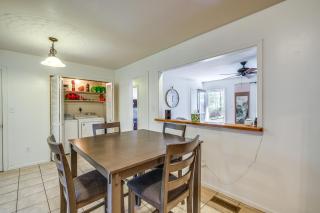 Pet-Friendly Roanoke Home w/ Fire Pit + Grill! - 4