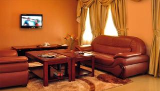 Westland's Gardens Suites One - 3