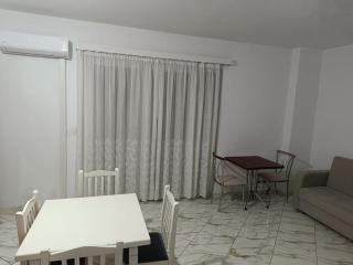 Ample Comfort in Quiet Area - Sarandë - 1