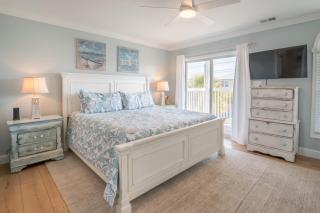 Happy-As-A-Clam - Kure Beach - 7