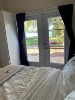 The Bird in Hand - 8