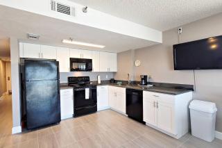 Sunglow Resort Condo Unit 701 - Daytona Beach Shores - 6