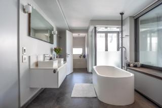 Penthouse - Mountain Views - Pool - Braai - 1