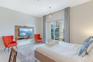 Spacious studio I City skyline view I Sleeps 3 - Dubai - 9