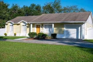 Amazing New Home Short Drive To Orlando & Daytona - Deltona - 0
