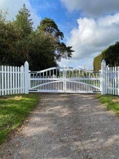 Nettlebed Farm Holiday Lets Barn3 - 9