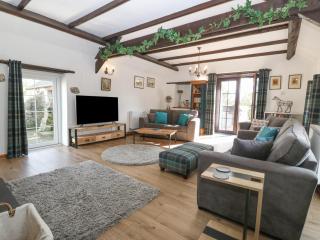 Ty Gwennol - Holyhead - 8
