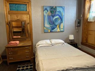 Downtown Apartment Del Norte Colorado Apartment B - 5