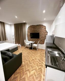 Blloku Central Apartments - Tirana - 9