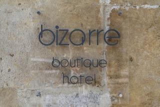 Bizarre Boutique Hotel - 8