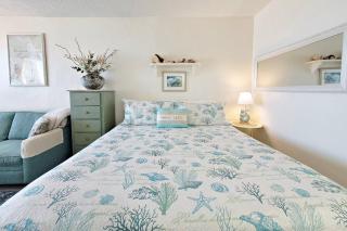 Pirates Cove Condo Unit #117 - Daytona Beach - 1