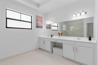 Miami Oasis Villa, Your Luxury Haven - 2