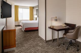 SpringHill Suites Portland Airport - Portland - 6