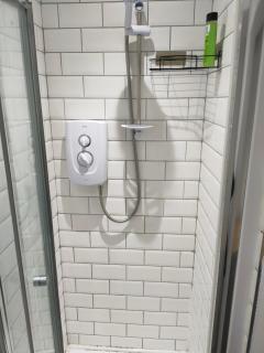 Spacious Double Bedroom - Liverpool - 6