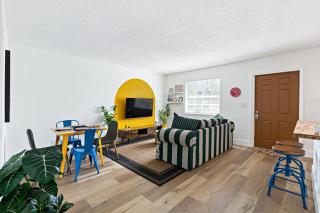 Lovely 2 BR condo in Sailboat Bend - 6