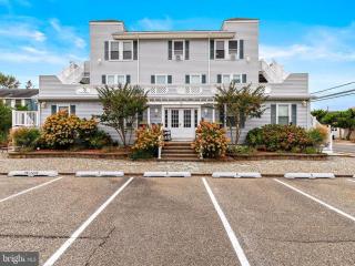 Beautiful Oceanside Unit In Beach Haven! - Beach Haven - 9