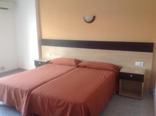 Hostal Horizonte - San Antonio - 9