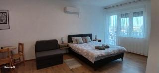 Fenix 3 Apartman - Subotica - 0