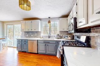 Megansett Glen - North Falmouth - 4