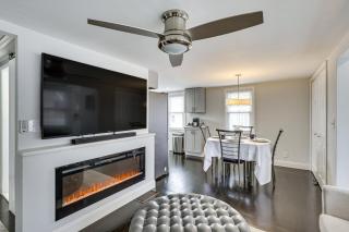 Modern Terryville Cottage with Deck and Lake View! - 6