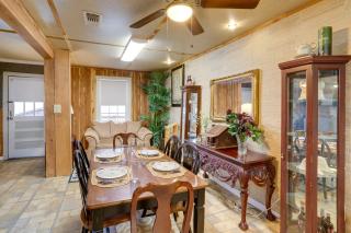 Historic Hardy Home with Game Room on Main Street - Hardy - 3
