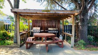 Alpha Motor Inn - 1