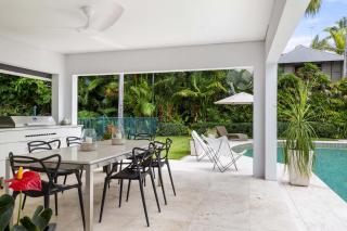 Beachfront 4 Bedroom Luxury Home - 16 Solander Boulevard - Port Douglas - 7